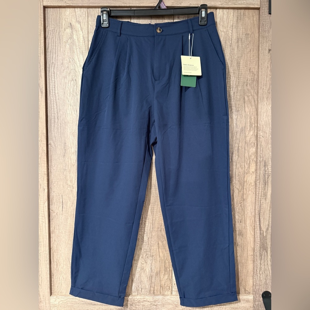 HALARA Women's Pleated Straight-Leg Pants